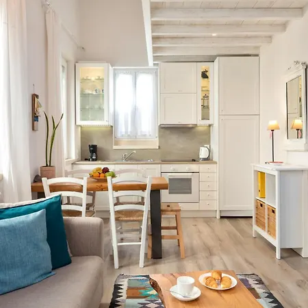 Casanova Corfu Old Town Center